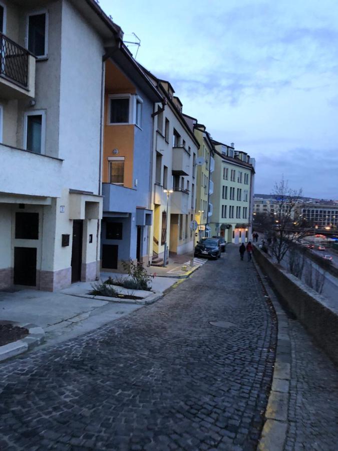 Pleasant Apartment Under The Bratislava Castle Dış mekan fotoğraf